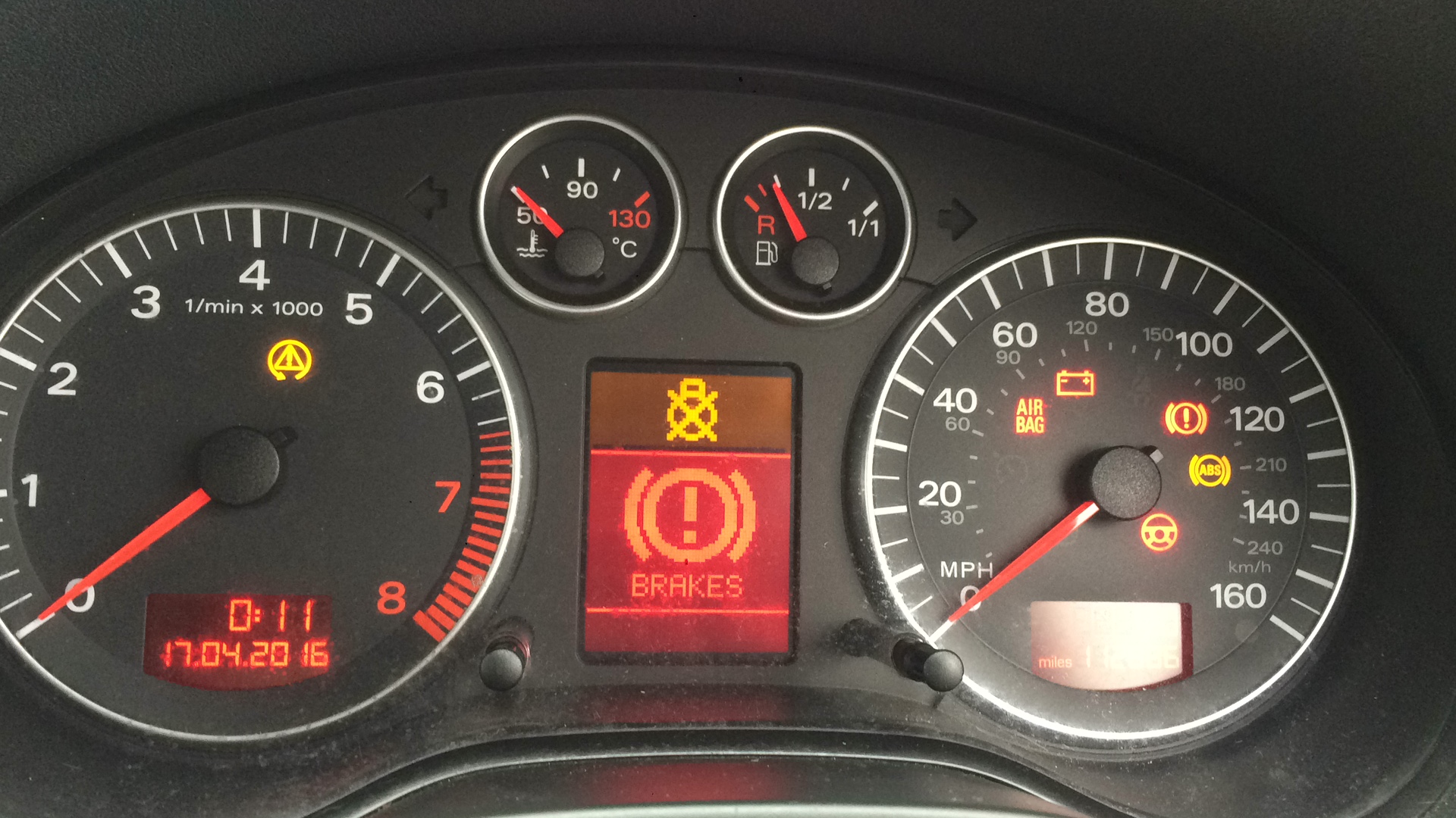 Audi a3 discount warning lights