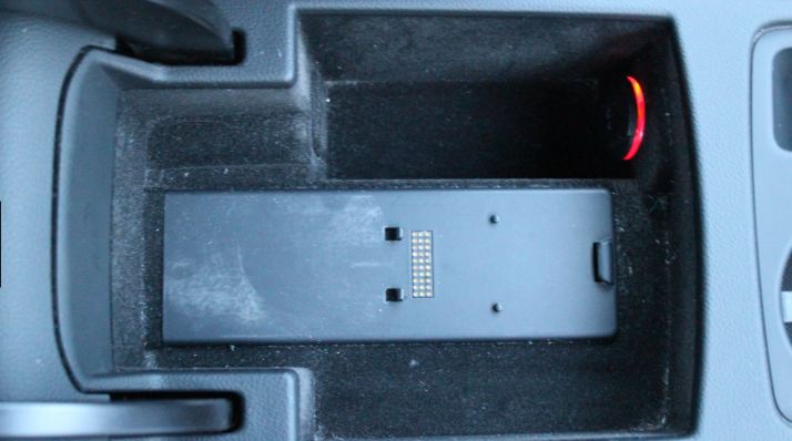 Audi armrest on sale phone cradle