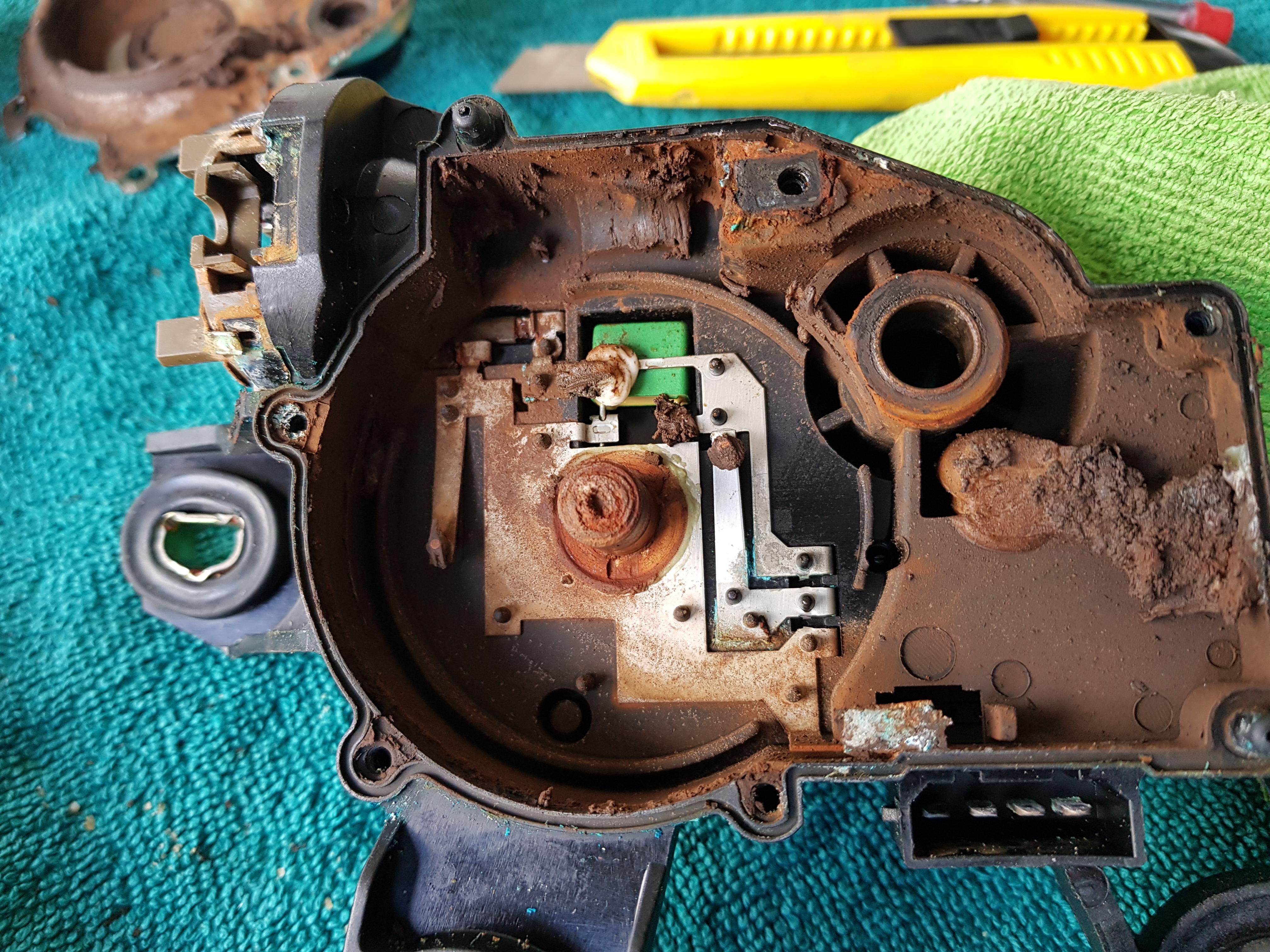 Audi a3 8p on sale rear wiper motor