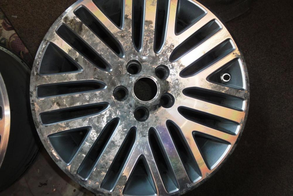 Wheel corrosion.JPG